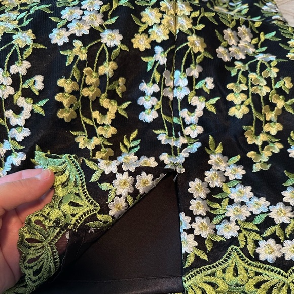 Tahari ASL Black and Gold Floral Dress - Picture 14 of 16